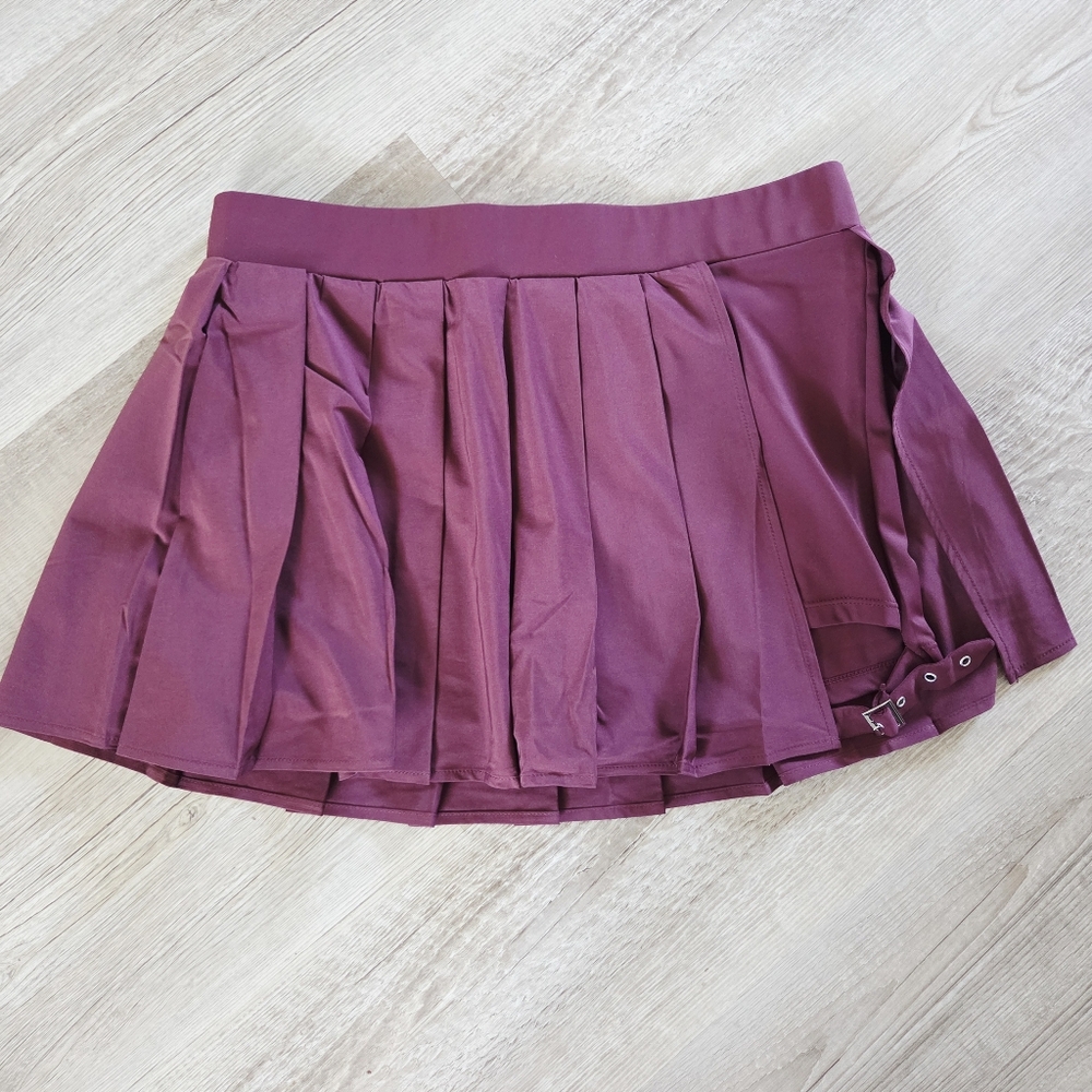 NWOT* LARGE Halara Skort - Picture 2 of 3